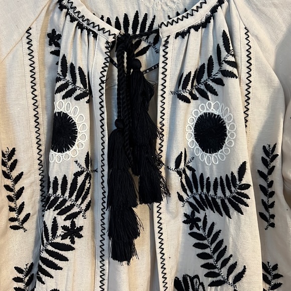 Zara Open Front Top - Picture 2 of 3